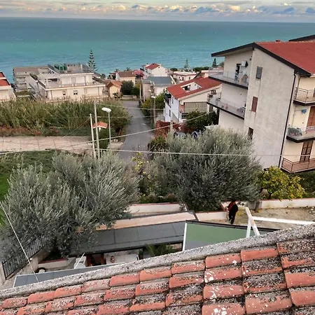 Alojamento de Acomodação e Pequeno-almoço Evergreen Roseto Capo Spulico