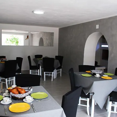 Alojamento de Acomodação e Pequeno-almoço Evergreen Roseto Capo Spulico